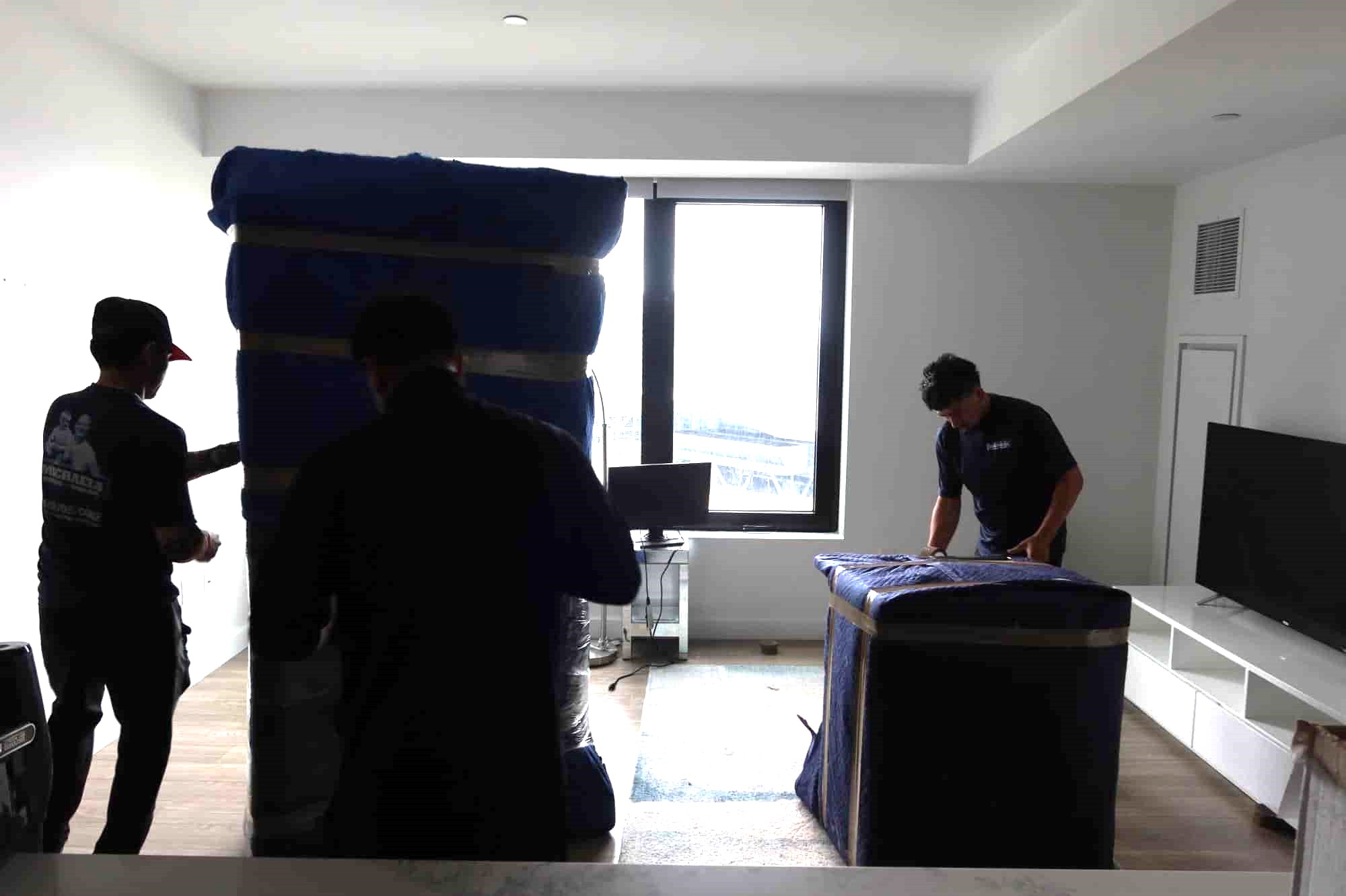 Everett MA Refrigerator _ Appliance Movers